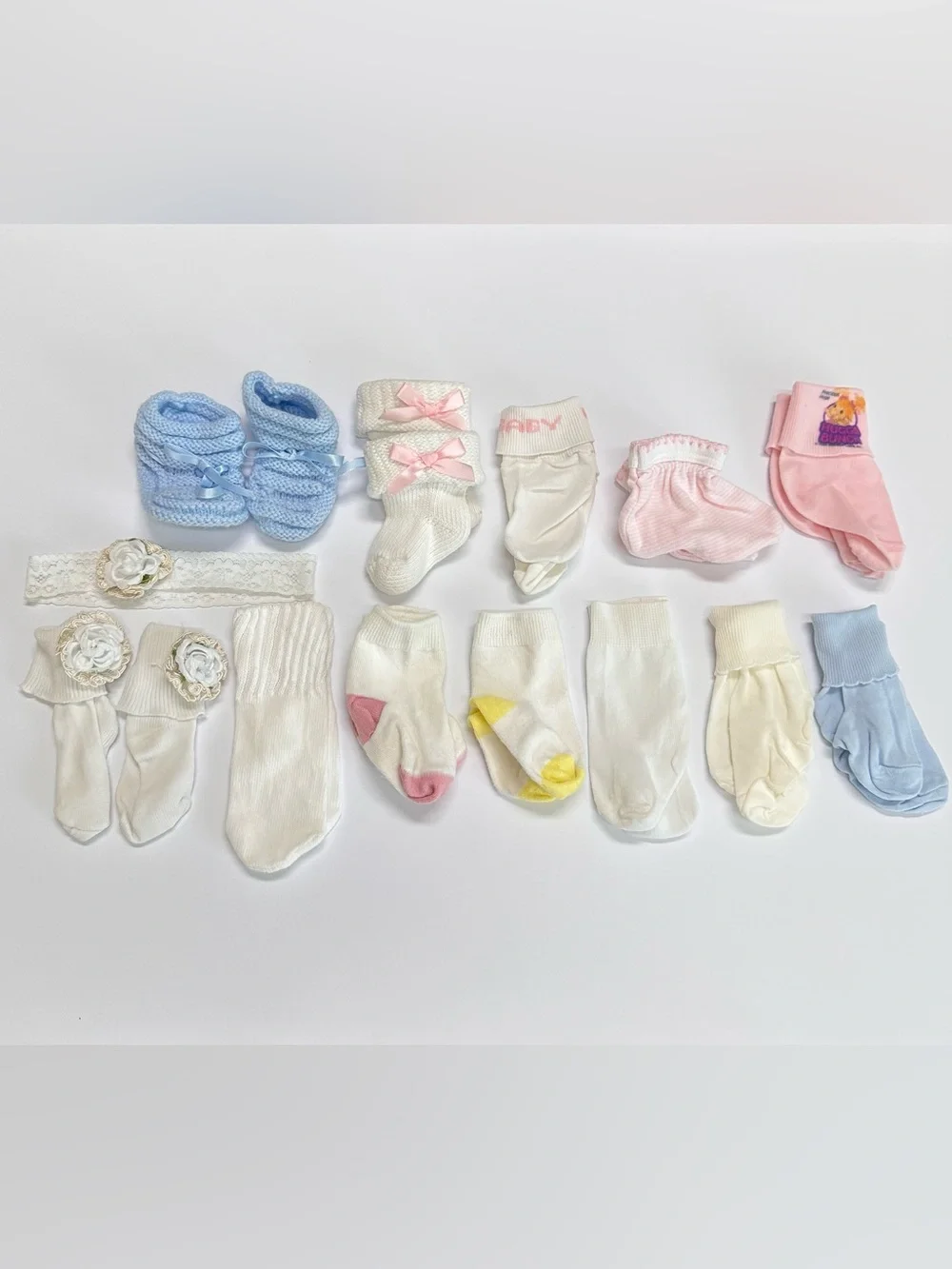 VTG Lot/12 NB Baby Cuff & Ankle Socks and Booties and Headband with Flower Trim